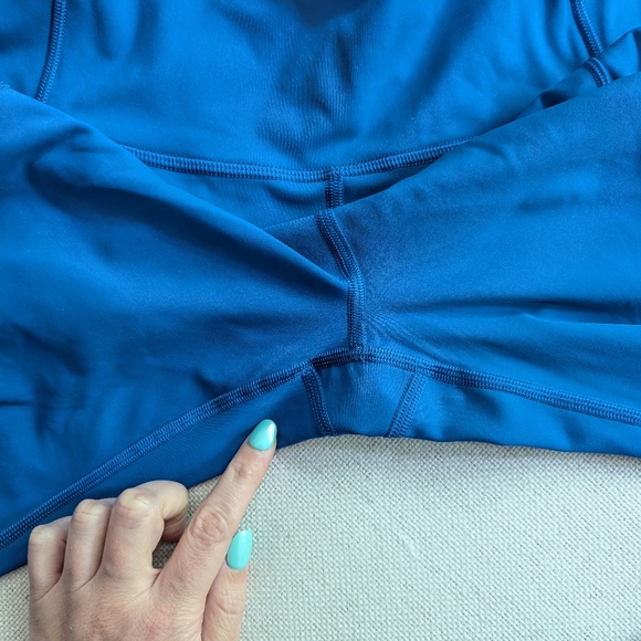 Lululemon Fast and Free Leggings 7/8 length (size 8) *SEE DESCRIPTION* - Picture 5 of 7